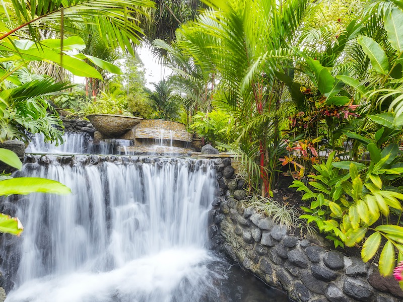 COSTA RICA: VULKANE & REGENWALD